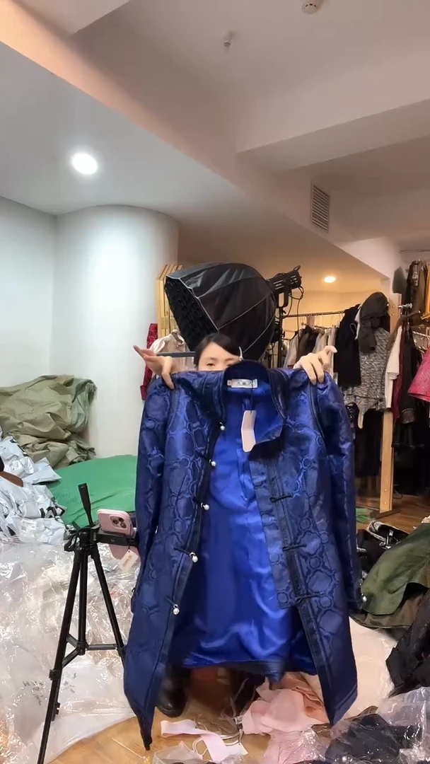 外套 M码 90-105斤