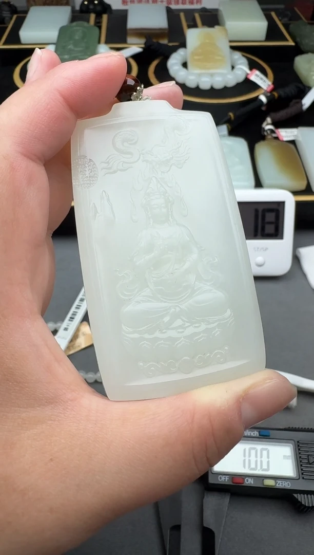 颈饰未镶嵌和田玉4