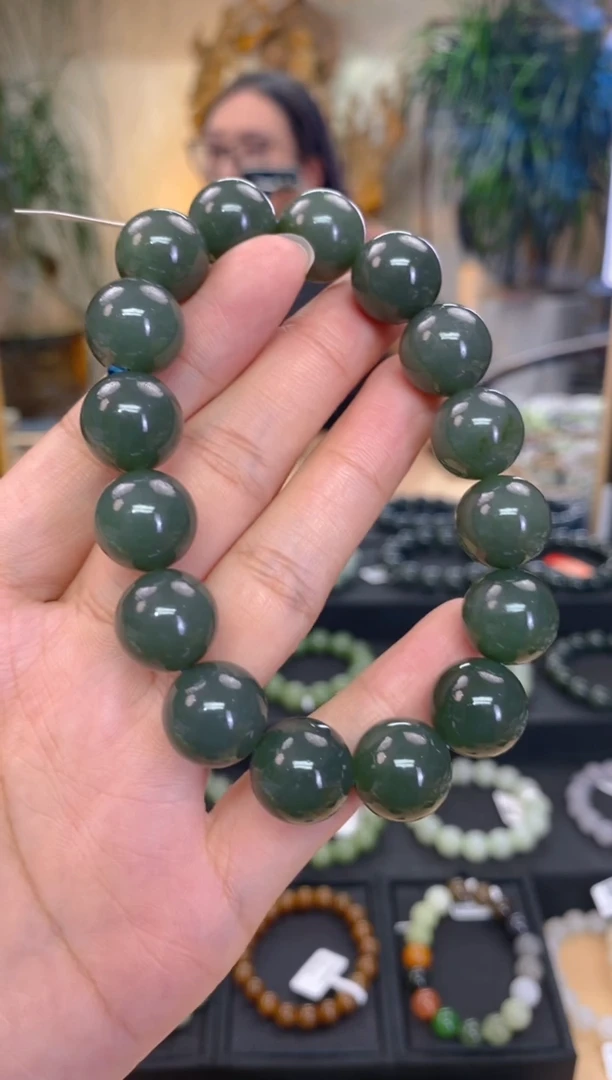 未镶嵌手串和田玉卡14