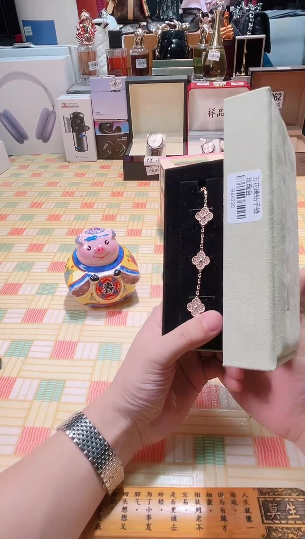 瓷片瓷器 库房到期 全部地板价@@1