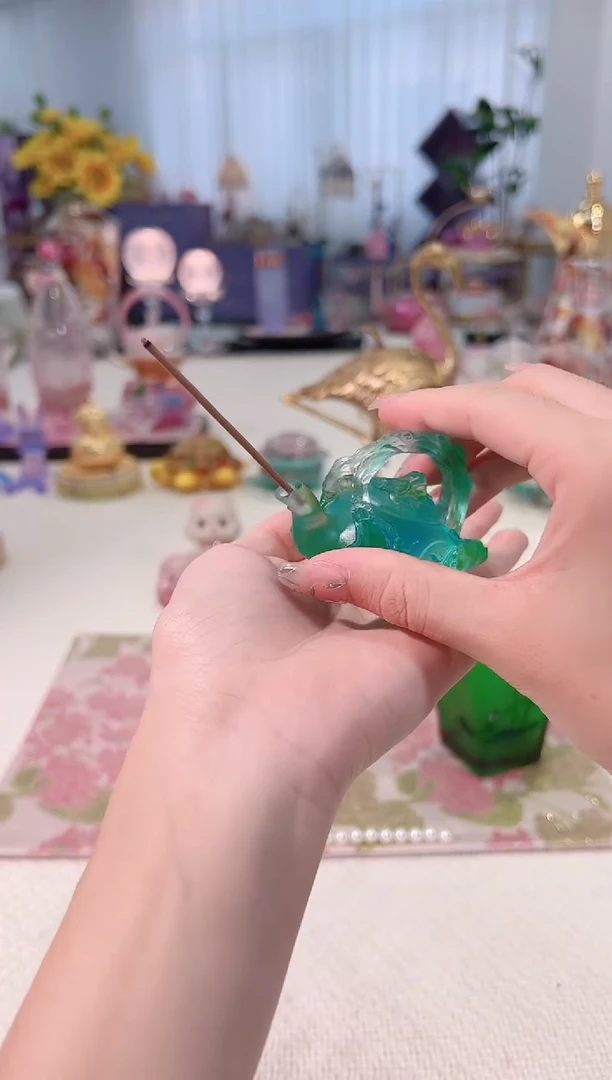 卡普拉梅花茶壶香插/如图