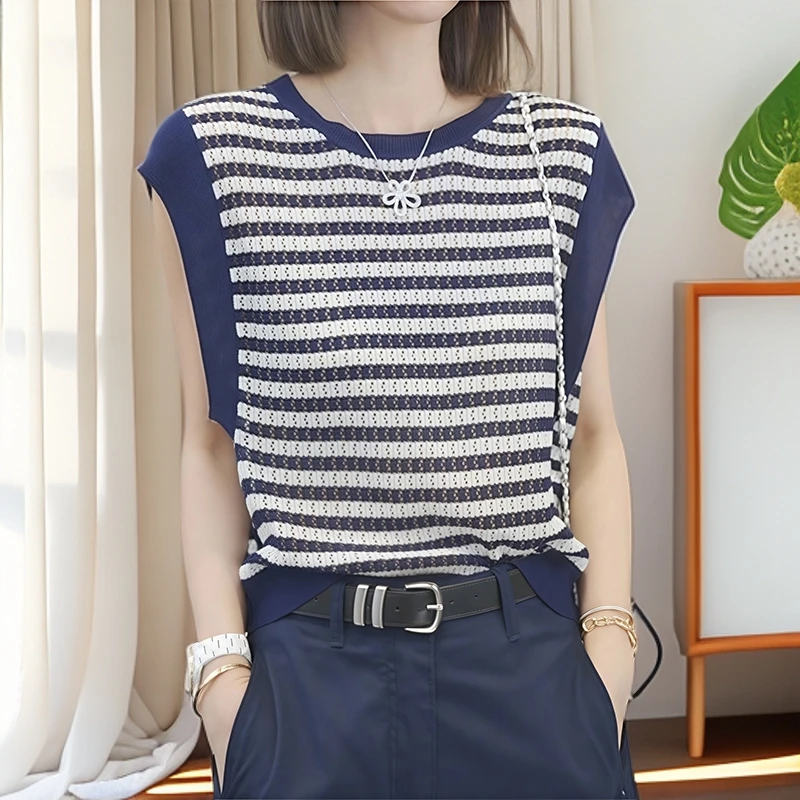 休闲撞色条纹无袖针织背心女2025新款夏季洋气显瘦坎肩冰丝薄上衣