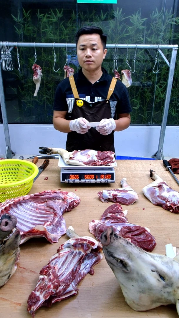 中国大陆冷藏保存30天食用农产品亮猪脚