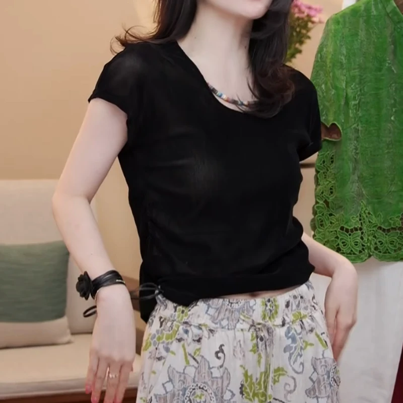 2025夏季时尚百搭气质显瘦领口串珠上衣LK2503997