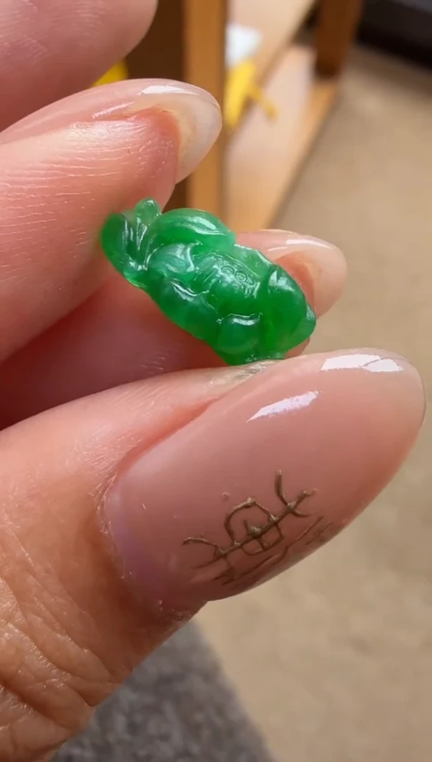 未镶嵌定制翡翠13.8*6.4*5.4花花2980+298