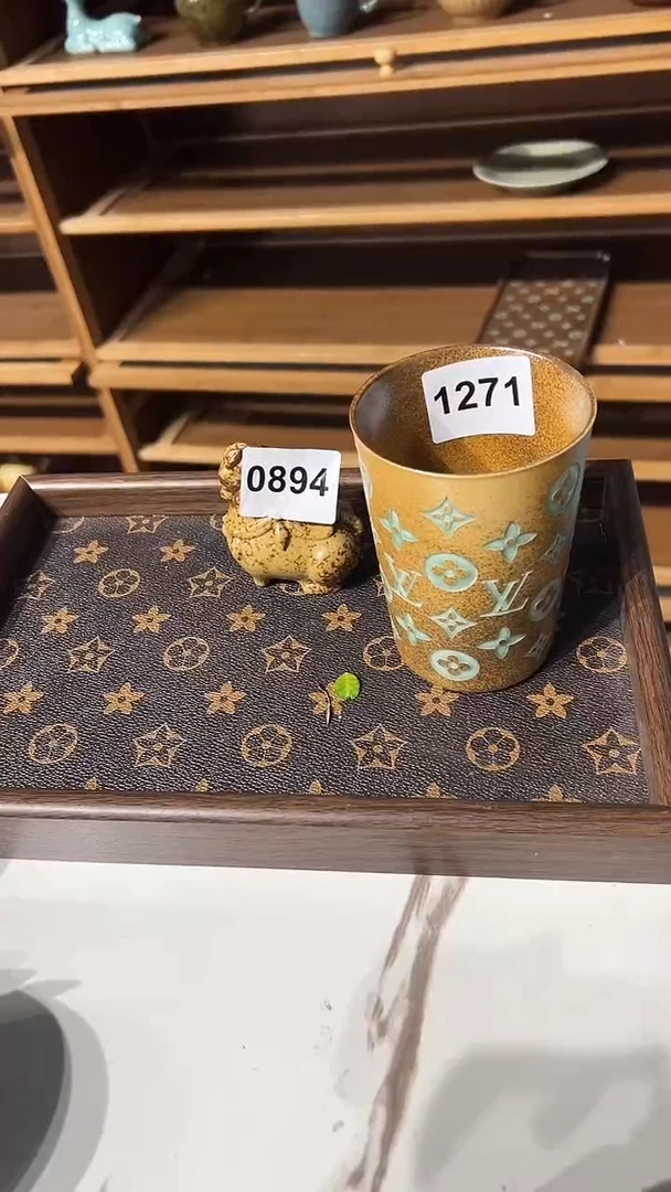 龙泉窑老花奶茶杯不带盖微瑕1271