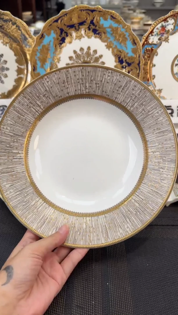 瓷片9英寸草帽盘  正品