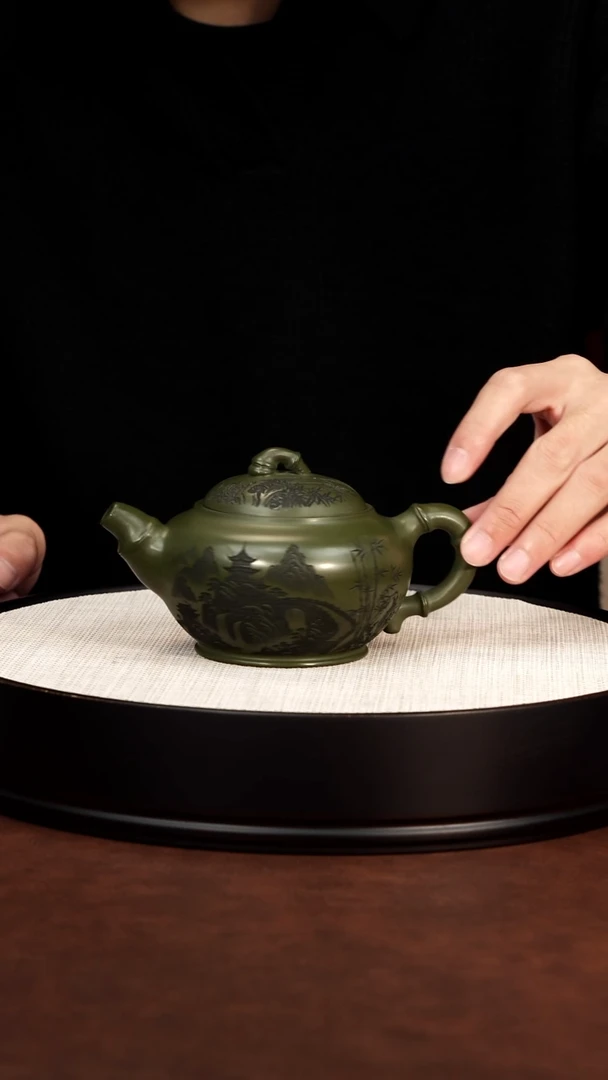 茶壶紫砂绿泥  竹节婉玉 陈忠平