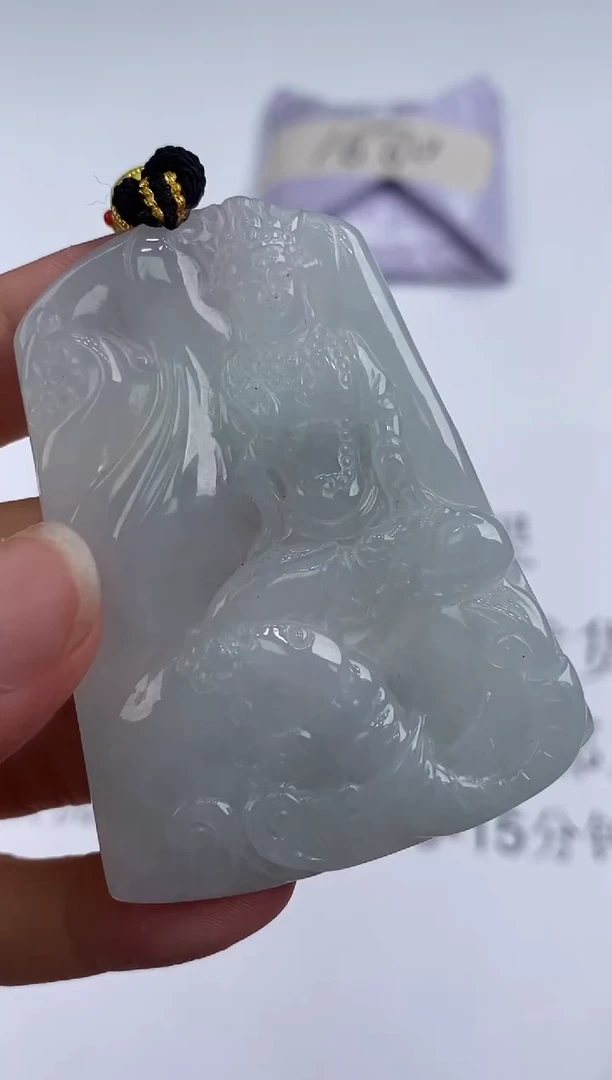 未镶嵌挂件翡翠354105  多人