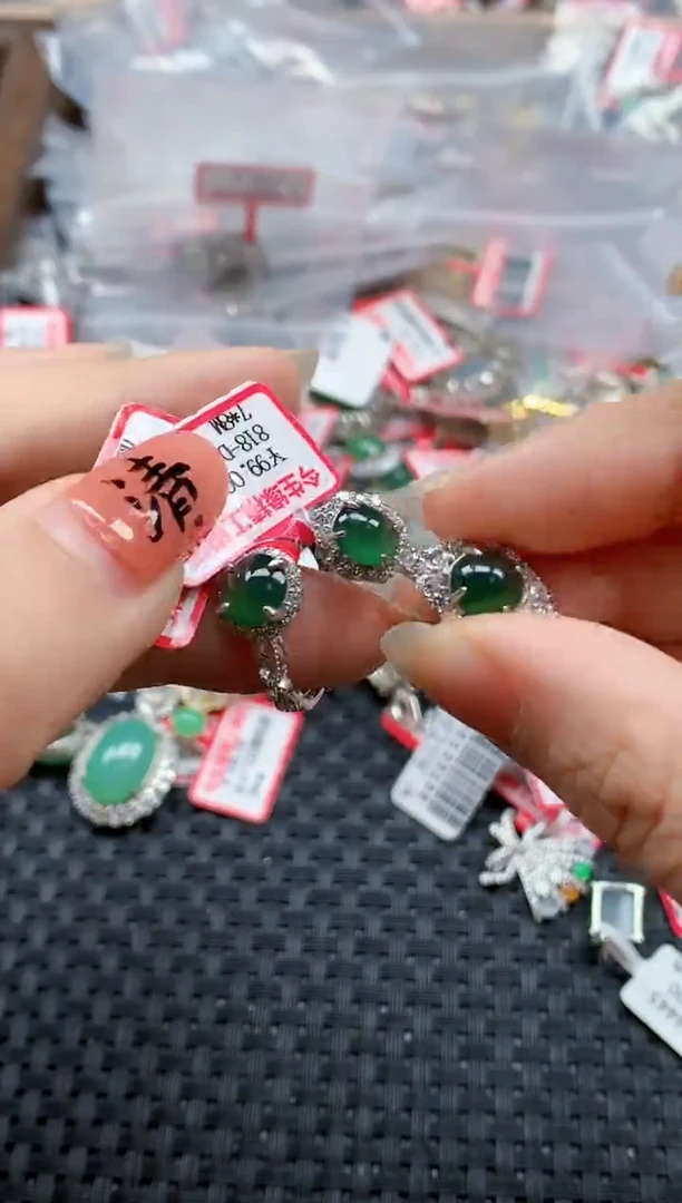 银S925镶嵌戒指翡翠天然A货缅甸翡翠