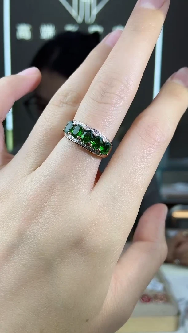 【闪购商品】透辉石手饰银S925镶嵌手饰