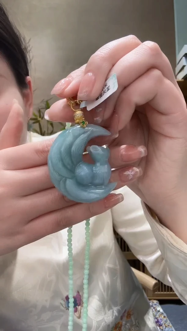 【闪购商品】翡翠颈饰未镶嵌吊坠