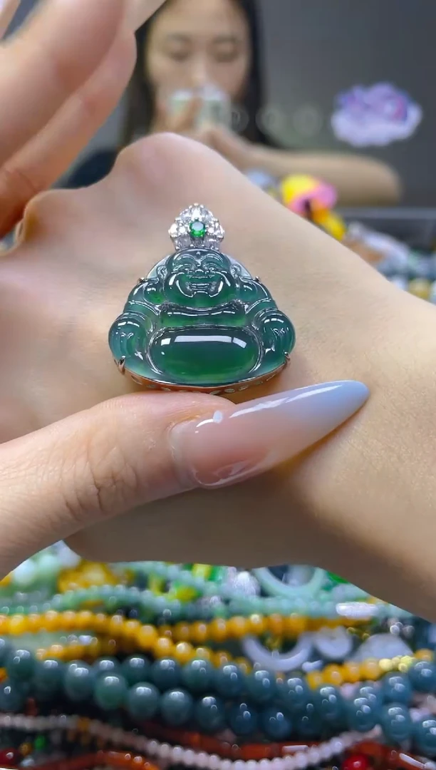 翡翠未镶嵌颈饰/J/翡翠A货，一件也是批发价