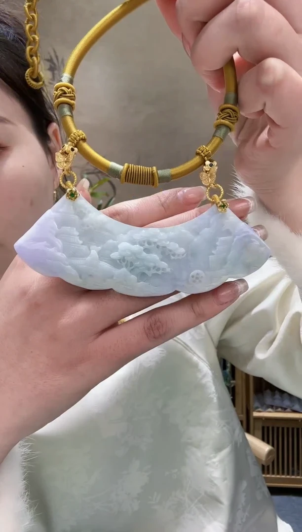 【闪购商品】翡翠颈饰未镶嵌吊坠