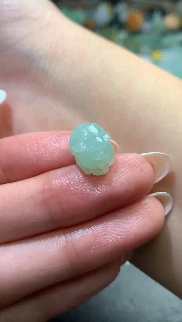 未镶嵌定制翡翠毛货
