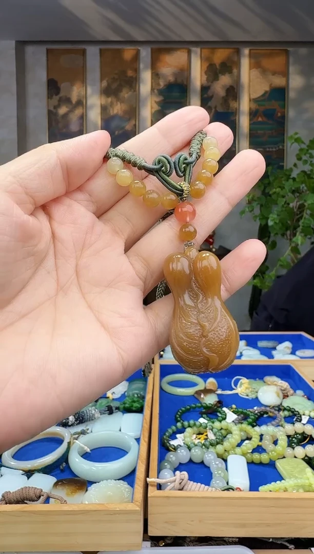 未镶嵌和田玉挂件拍一发一