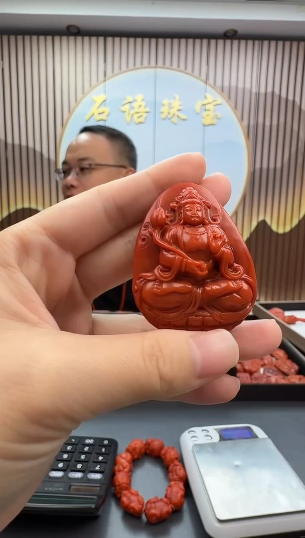 未镶嵌雕刻南红玛瑙153ZB1120产品一个