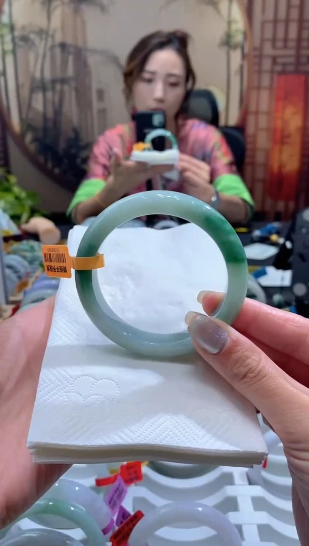 未镶嵌手镯翡翠000079503