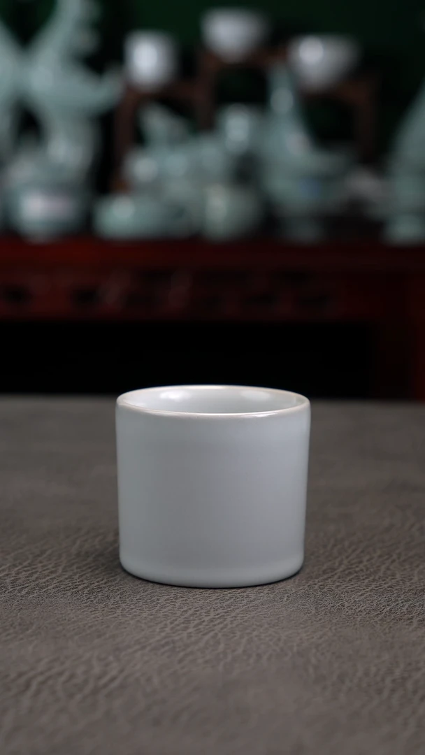 月白釉扳指杯精品-二