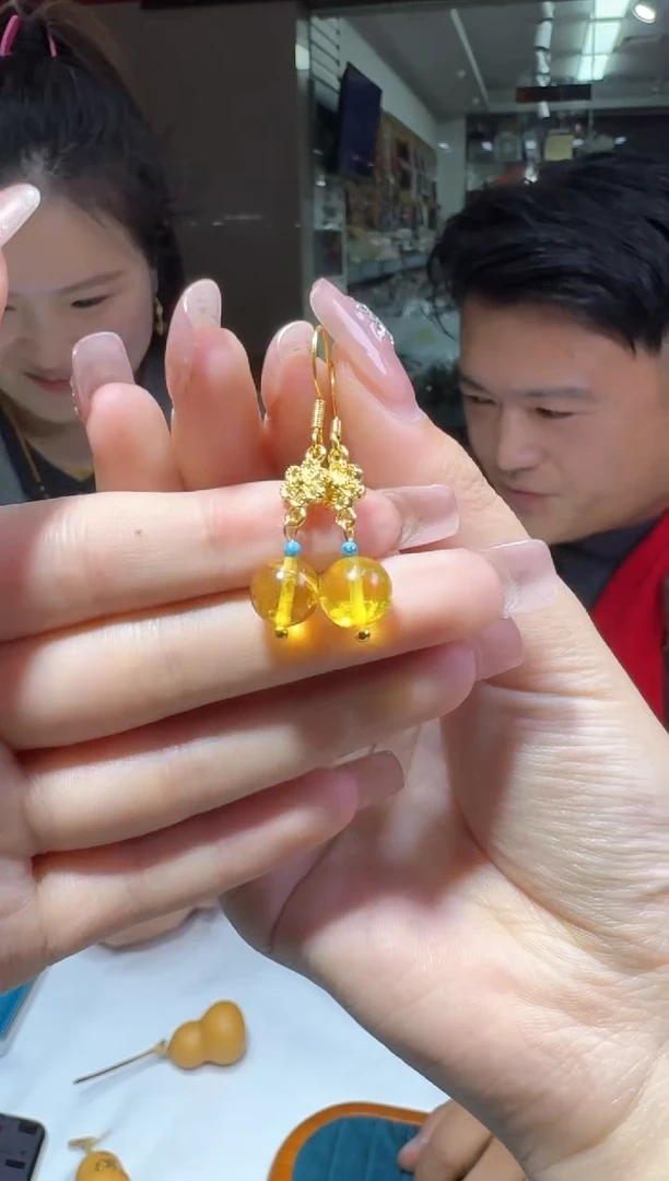 【闪购商品】琥珀耳饰未镶嵌多样性发一件 269