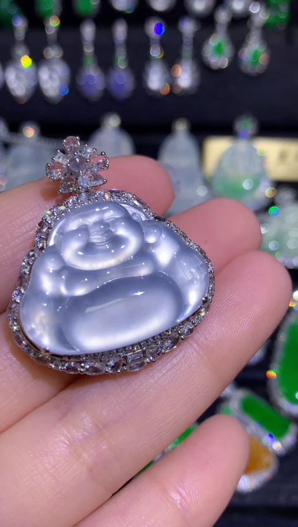 【闪购商品】翡翠颈饰18K金镶嵌玻璃种极光弥勒佛开全盖