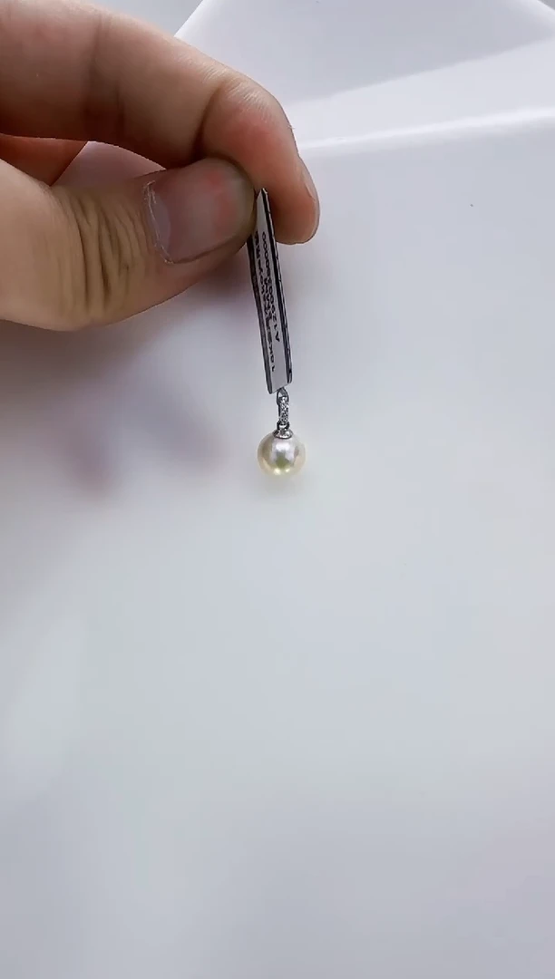 18K金镶嵌海水珍珠DA a129 吊坠8-9