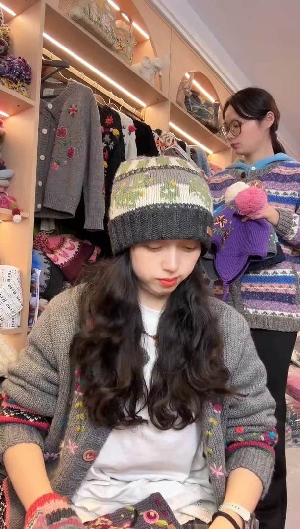 羊毛美丽如灰色仙人掌