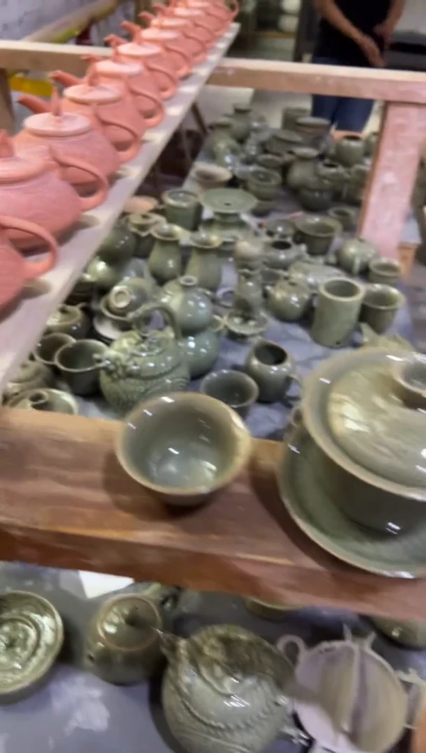 微瑕耀州窑青瓷莲纹三才盖碗+莲纹小杯2