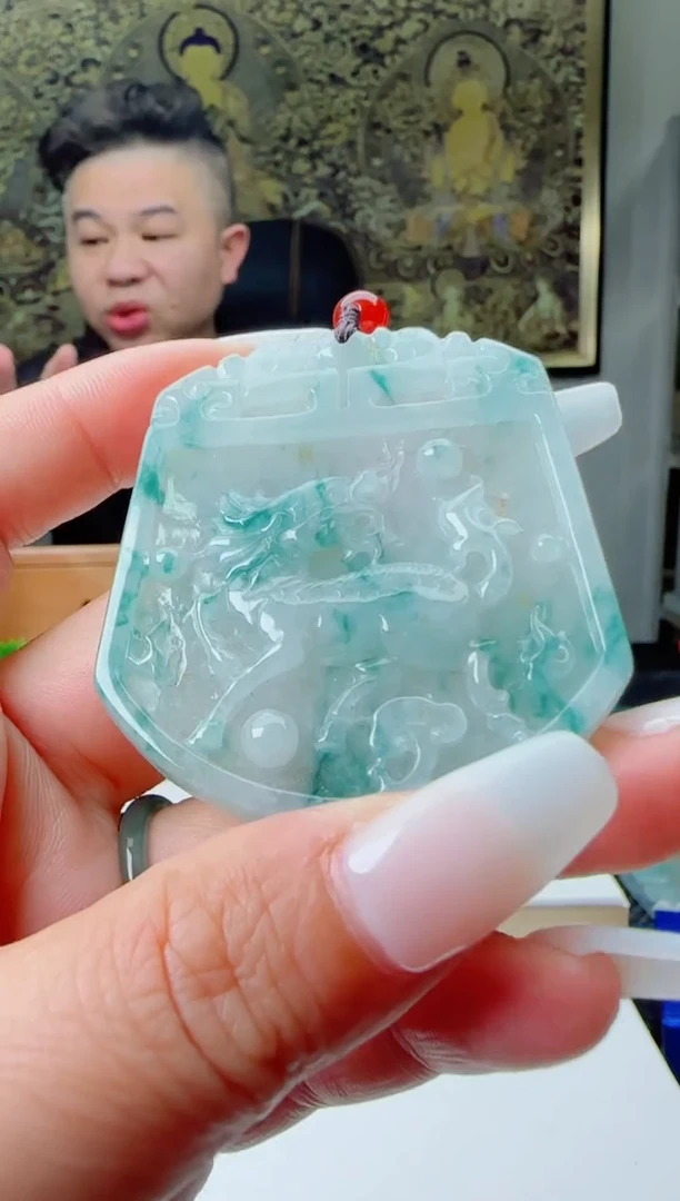 【闪购商品】翡翠颈饰未镶嵌11111111