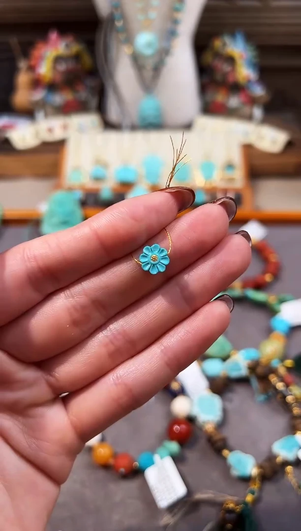 未镶嵌绿松石配饰小雏菊