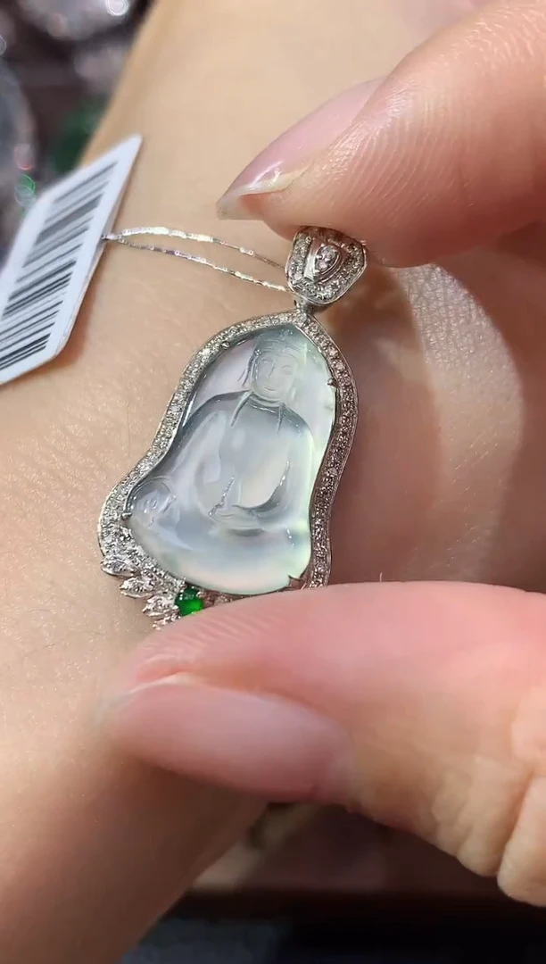 吊坠(不含链)18K金镶嵌翡翠D16