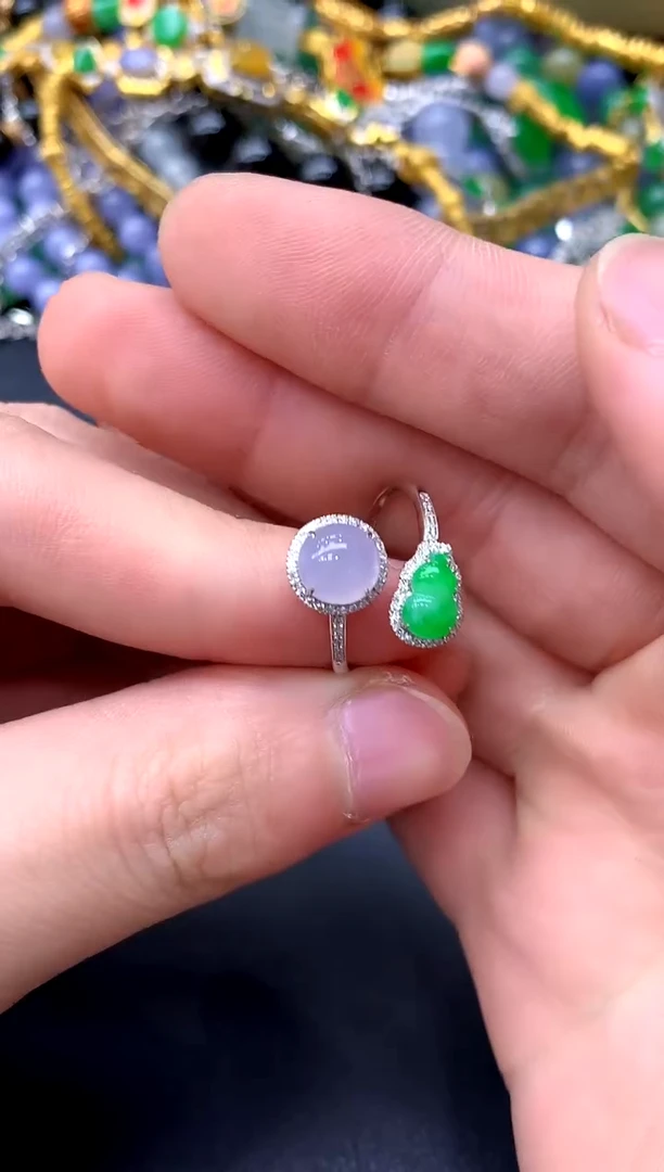 18K金镶嵌戒指翡翠430-中国好珍宝