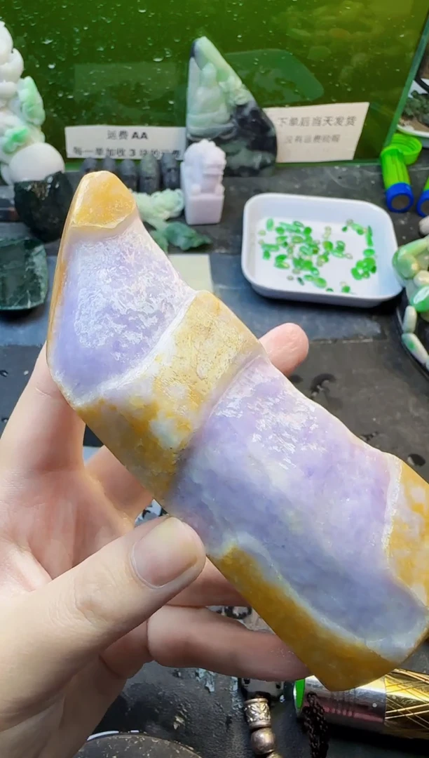 翡翠未镶嵌颈饰天然翡翠 083