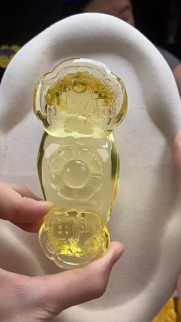 琥珀颈饰未镶嵌吊坠