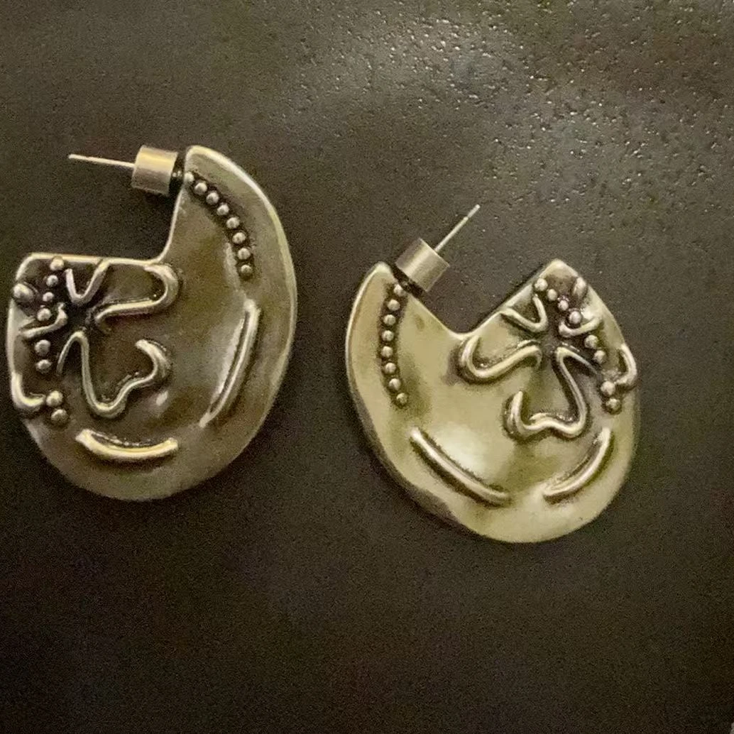 合金耳饰 SISTERS【似花印象】复古凹凸质感耳钉