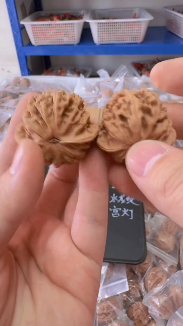 【闪购商品】文玩核桃把件小众