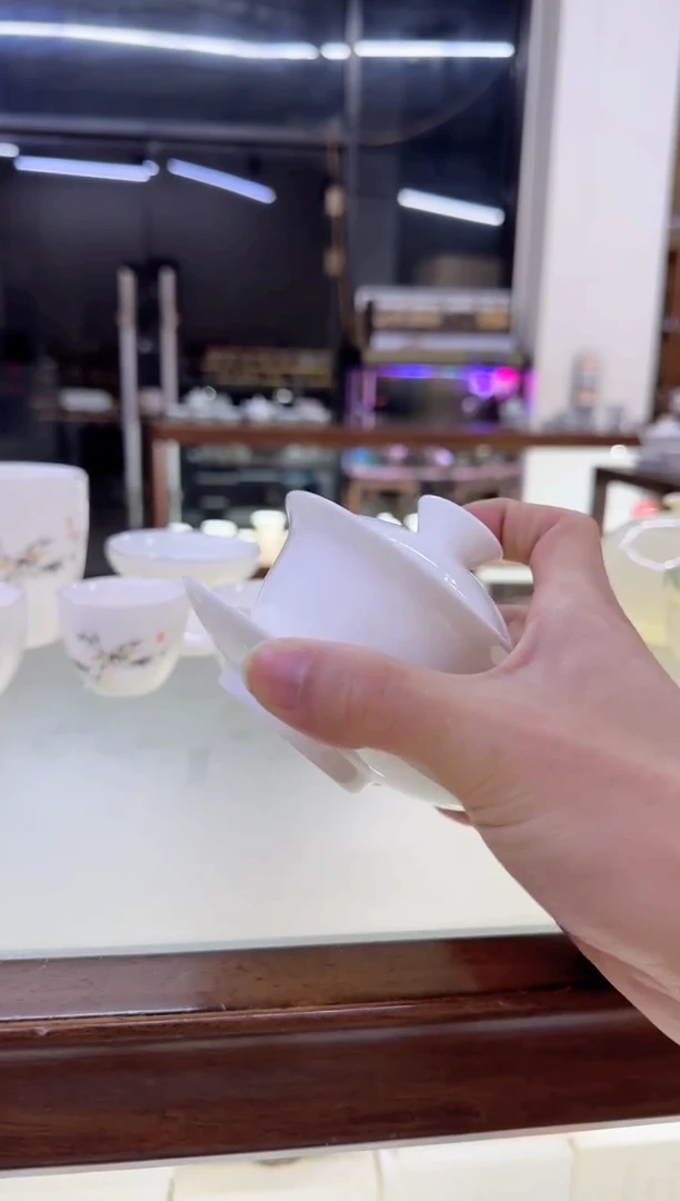 【闪购商品】瓷片言泥言泥言泥@YN