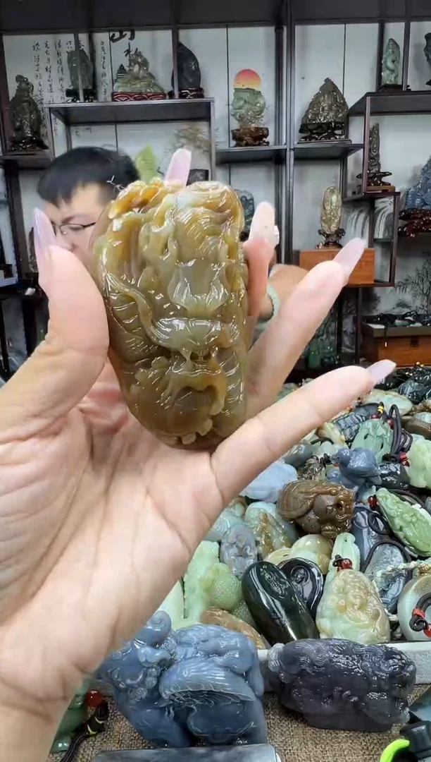 未镶嵌和田玉把件1