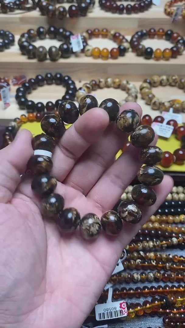 未镶嵌琥珀手链抚顺琥珀