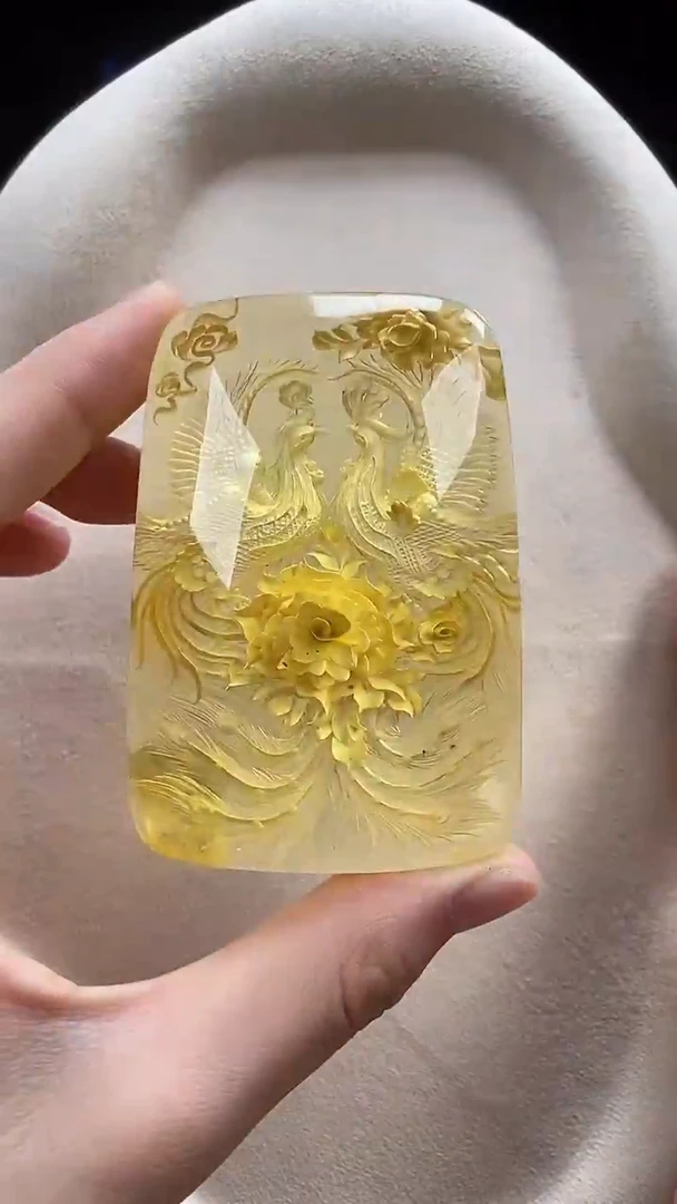 琥珀颈饰未镶嵌吊坠