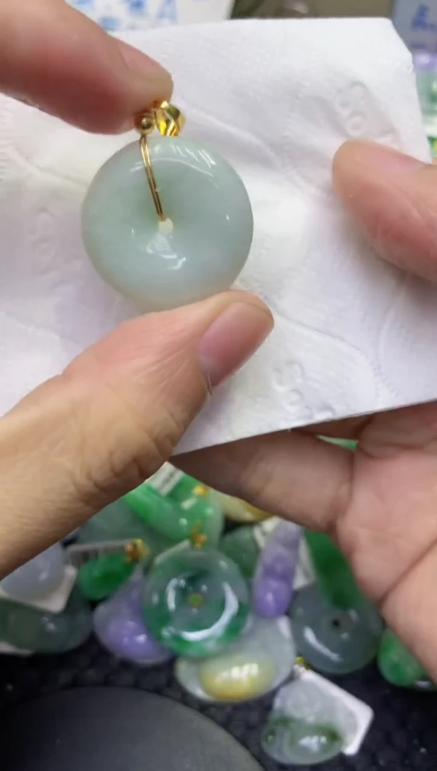 颈饰未镶嵌翡翠天然缅甸A货翡翠