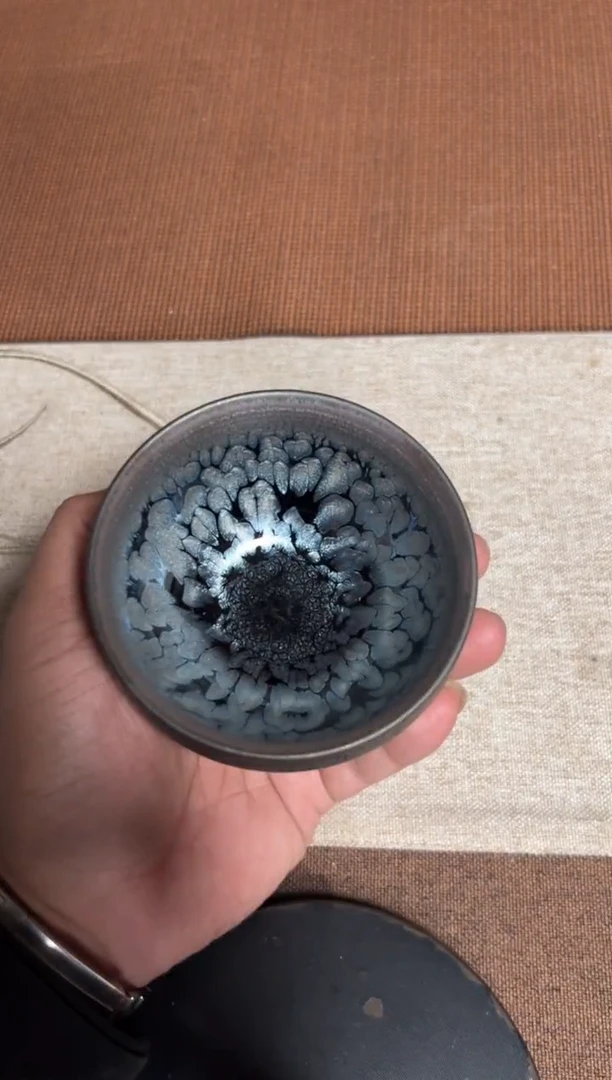 茶盏阙梅娇老师作品