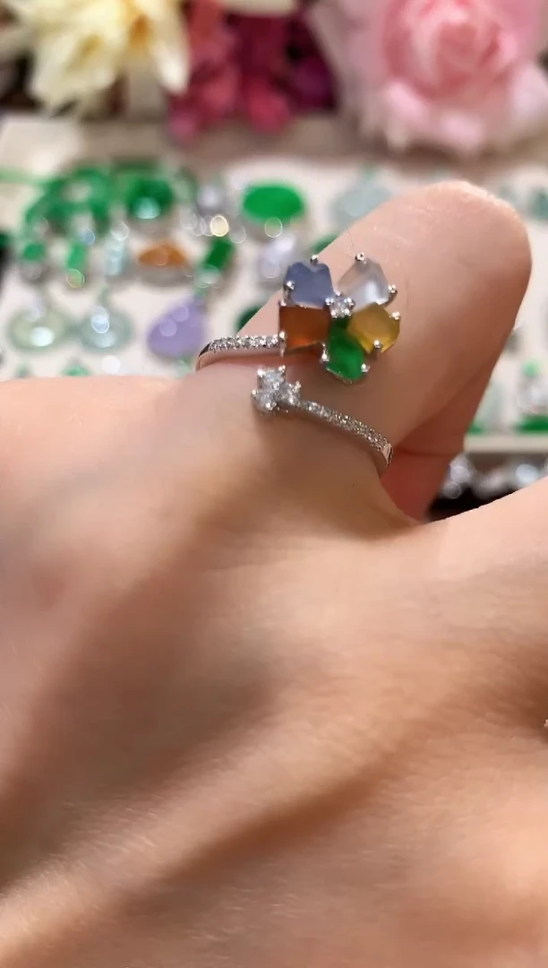 18K金镶嵌戒指翡翠m11