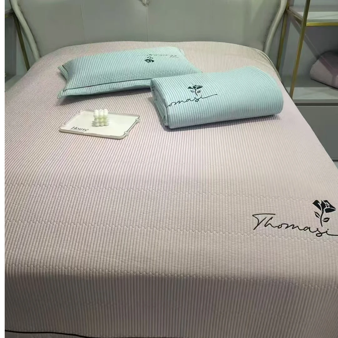 艾维翼轻奢玫瑰纯色三件套