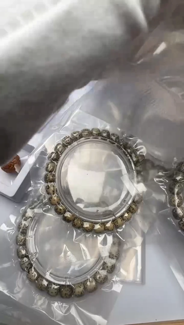 吊坠文玩核桃文玩核桃手串