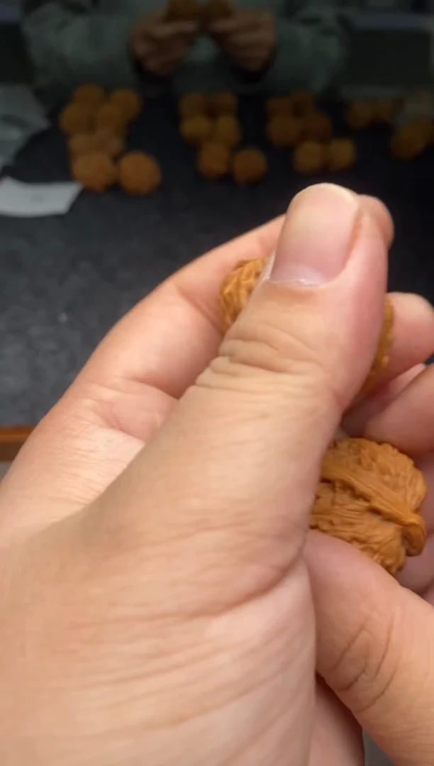 把件文玩核桃B111号36尺白狮子