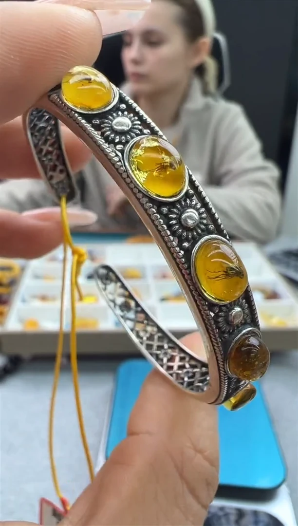 【闪购商品】琥珀手链银S925镶嵌78秒拍号