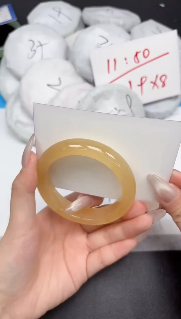 未镶嵌手镯石英质玉272-56-57