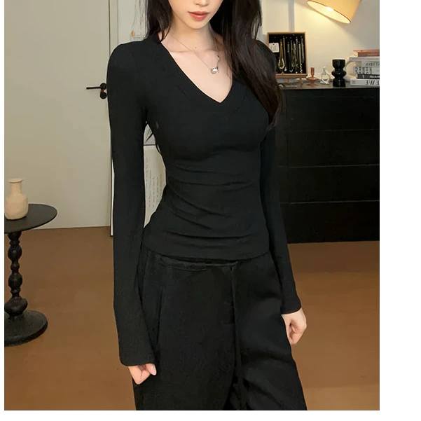 【年终特价】辣妹显瘦V领设计感长袖上衣不规则小众打底