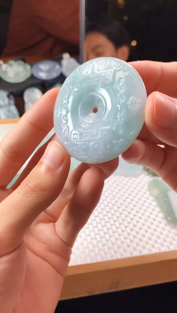 未镶嵌定制翡翠s****…3906毛货不退不换